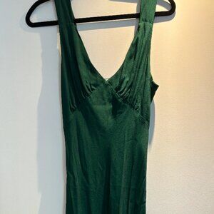 Reformation emerald green V-Neck Midi dress